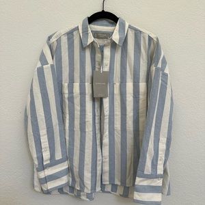 Everlane Boxy Cotton Blue & White Button Up